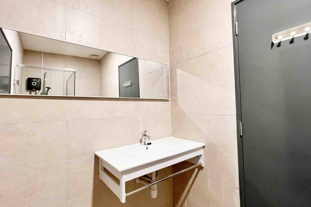 Cozy Aera Residence / Free Wi-Fi Netflix / Sunway Petaling Jaya Extérieur photo